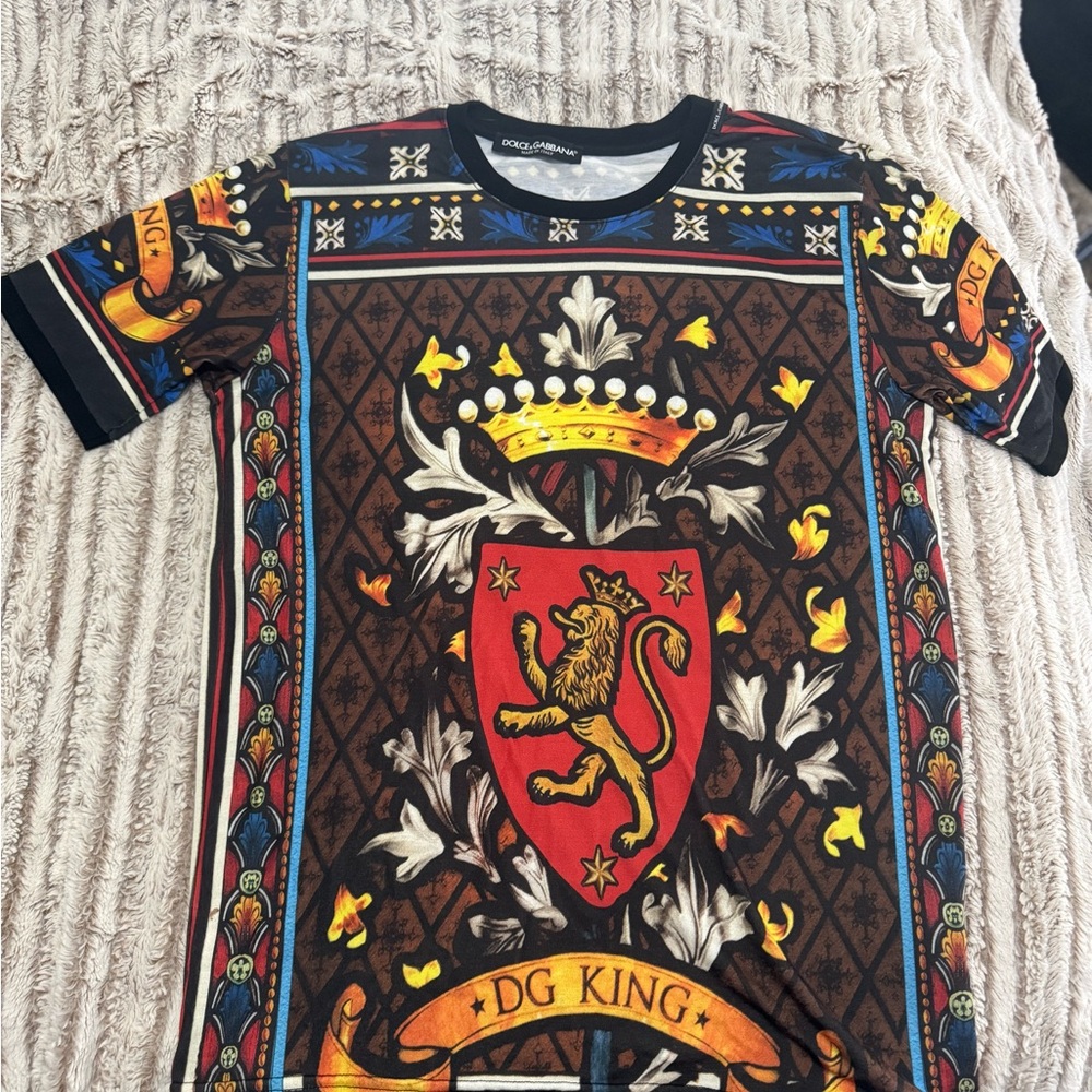 Dolce & Gabbana Brown Crest Graphic Tee
